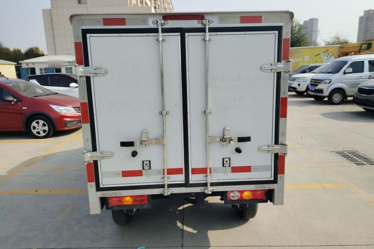 Used REACH MINI Truck 2023 120km Long Wheelbase Van-Type Striving Edition Rear