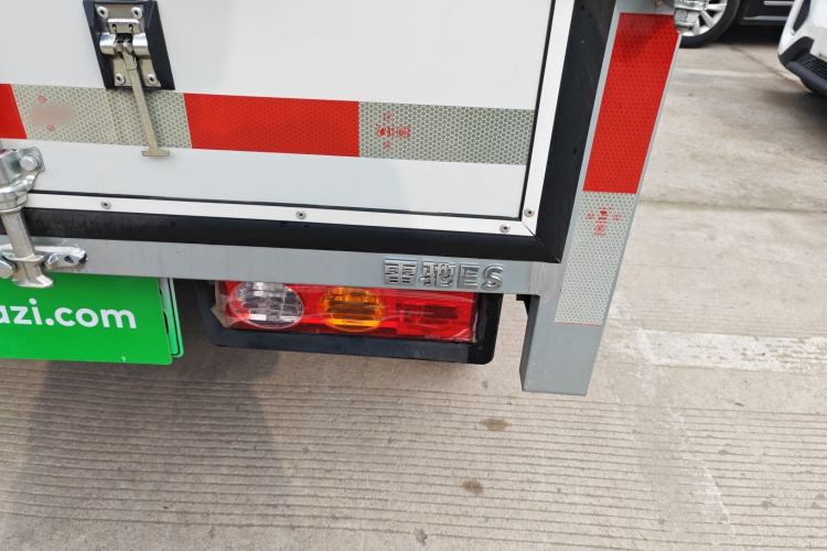 Used REACH MINI Truck 2025 Model 150 km Van—Aggressive Edition Exterior 3