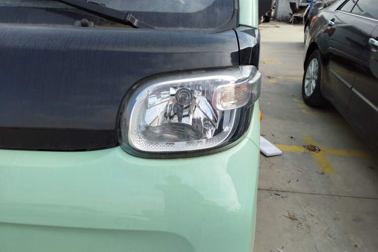 Used REACH MINI Truck 2025 Model 150 km Van—Striving Type Left Front Headlight