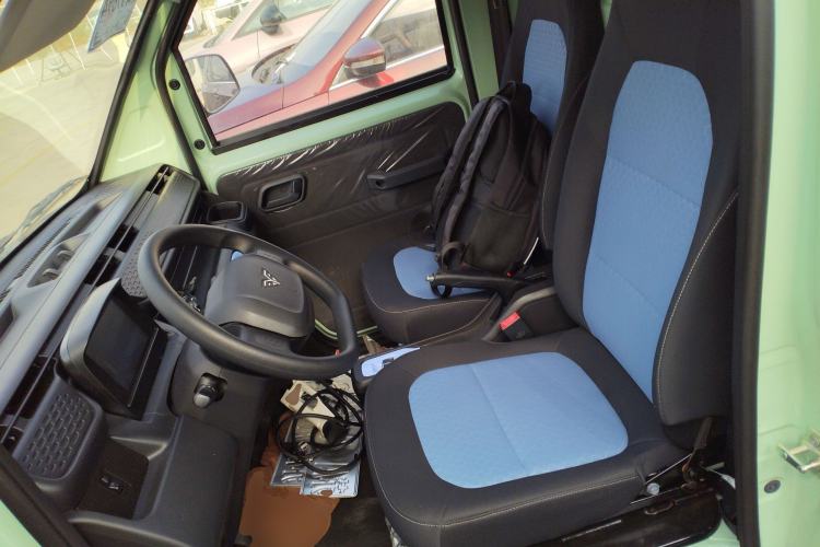 Used REACH MINI Truck 2025 Model 150 km Van—Striving Type Left Front Seat