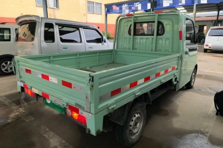 Used REACH MINI Truck 2025 Model 150 km Flatbed—Aggressive Edition Rear Right 45 Deg