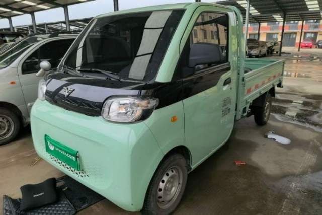 Used REACH MINI Truck 2025 Model 150 km Flatbed—Aggressive Edition