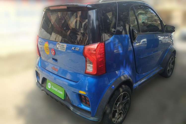 Used Red Star Shanshan X2 2018 Starlight 300 Rear Right 45 Deg