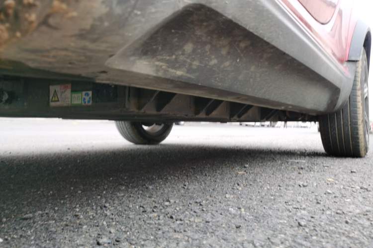 Used Red Star Shanshan X2 2018 StarDrive 300 Chassis Front Left