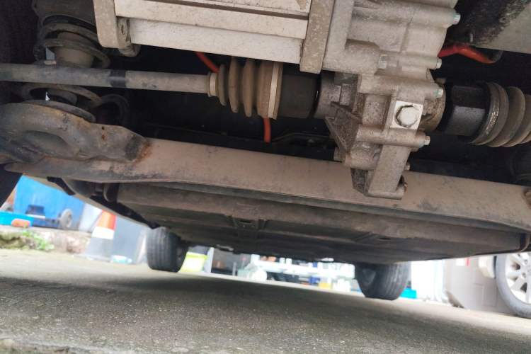 Used Red Star Shanshan X2 2018 Starlight 300 Chassis Rear