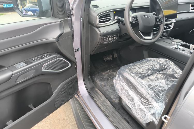 Used RELY Venucia R08 2025 Model 2.3T 8AT 2WD Diesel Long Box Trail Edition Driver Seat