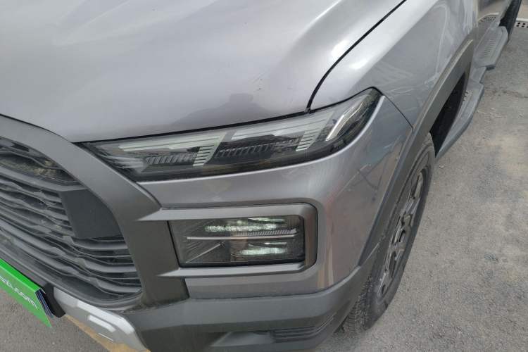 Used RELY Venucia R08 2025 Model 2.3T 8AT 2WD Diesel Long Box Trail Edition Left Front Headlight