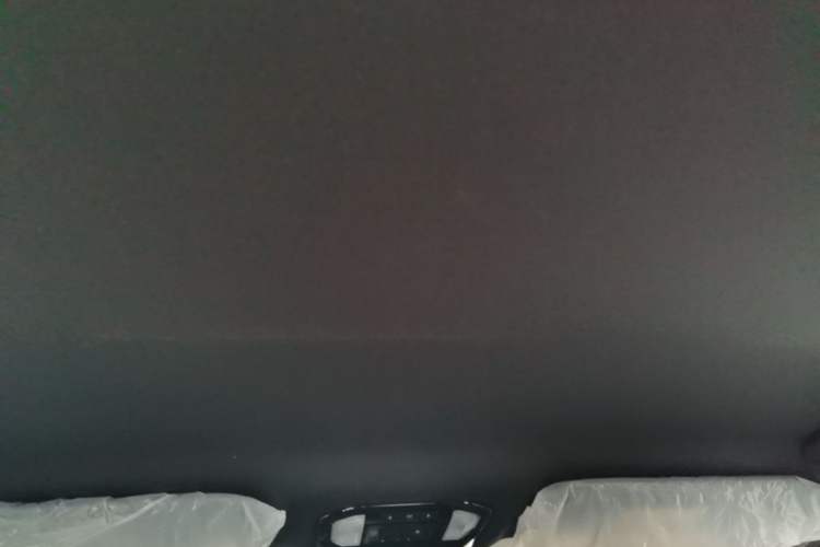 Used RELY Venucia R08 2025 Model 2.3T 8AT 2WD Diesel Long Box Trail Edition Headliner