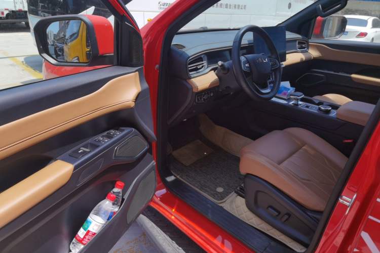 Used RELY Venucia R08 2025 Model 2.3T 8AT 4WD Diesel Standard Box Dream Edition Driver Seat