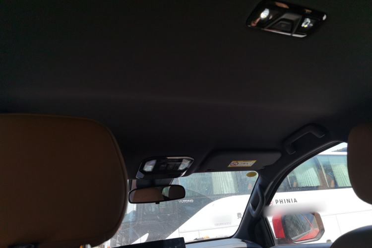 Used RELY Venucia R08 2025 Model 2.3T 8AT 4WD Diesel Standard Box Dream Edition Headliner