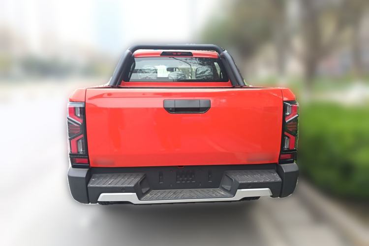 Used RELY Venucia R08 2025 Model 2.3T 8AT 4WD Diesel Standard Box Trail Edition Rear