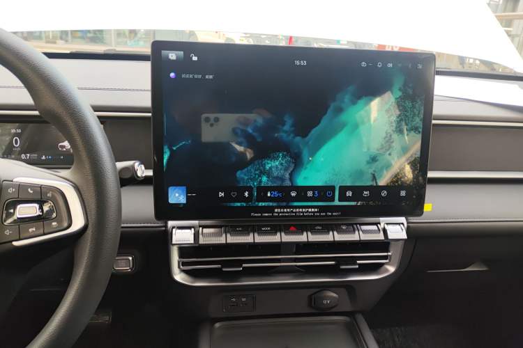 Used RELY Venucia R08 2025 Model 2.3T 8AT 2WD Diesel Long Box Trail Edition Audio And AC Panel
