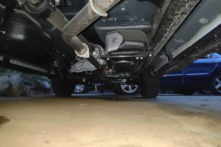 Used RELY Venucia R08 2025 Model 2.3T 8AT 4WD Diesel Long Box Trail Edition Chassis Rear