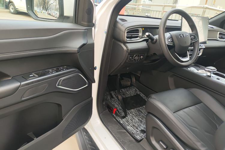 Used RELY Venucia R08 2025 Model 2.3T 8AT 2WD Diesel Long Box Trail Edition Driver Seat