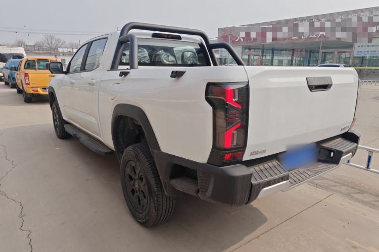 Used RELY Venucia R08 2025 Model 2.3T 8AT 2WD Diesel Long Cab Mountain & Sea Edition Exterior 2