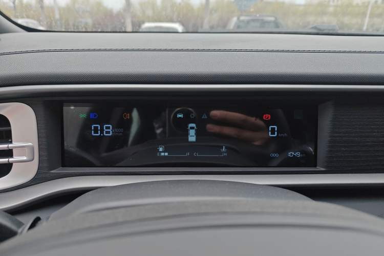 Used RELY Venucia R08 2025 Model 2.3T 6MT 2WD Diesel Long Box Exclusive Edition Instrument Cluster