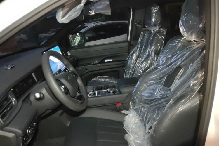 Used RELY Venucia R08 2025 Model 2.3T 8AT 4WD Diesel Long Box Trail Edition Left Front Seat