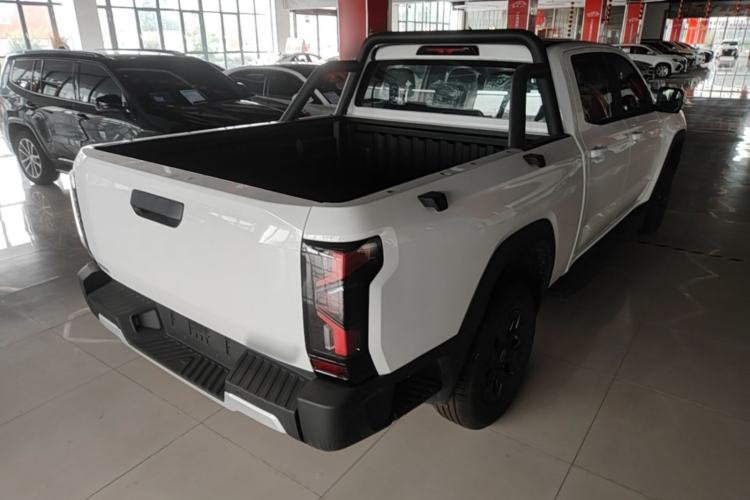 Used RELY Venucia R08 2025 Model 2.3T 8AT 2WD Diesel Long Box Trail Edition Rear Right 45 Deg
