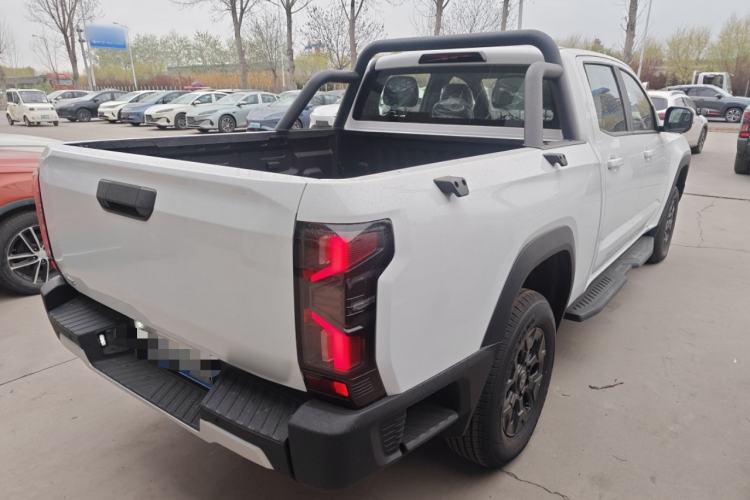 Used RELY Venucia R08 2025 Model 2.3T 6MT 2WD Diesel Long Box Exclusive Edition Rear Right 45 Deg