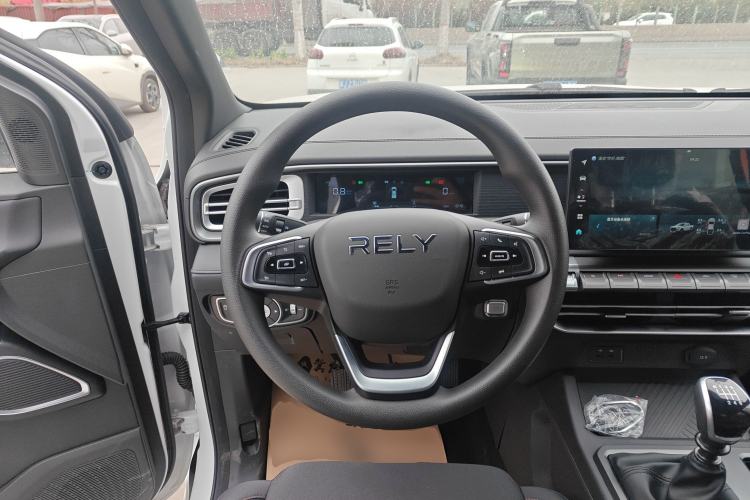 Used RELY Venucia R08 2025 Model 2.3T 6MT 2WD Diesel Long Box Exclusive Edition Steering Wheel