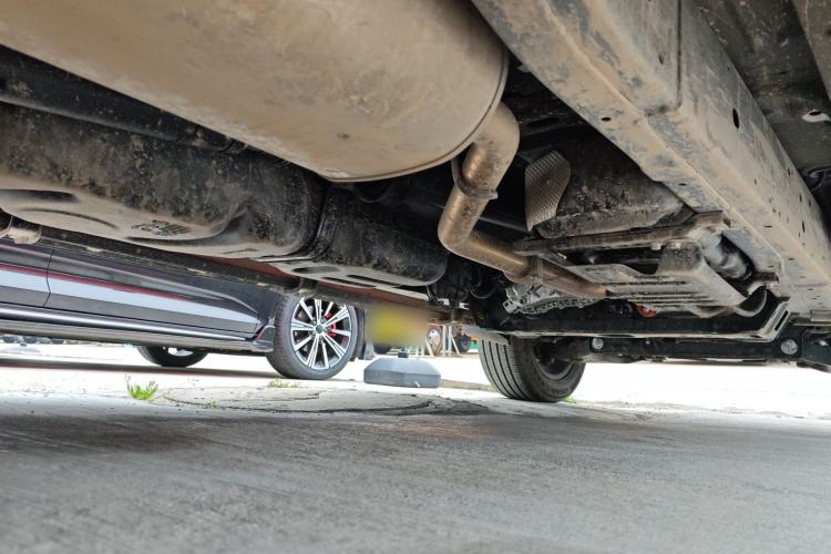 Used RELY Venucia R08 2025 Model 2.3T 8AT 4WD Diesel Standard Box Dream Edition Chassis Rear Right