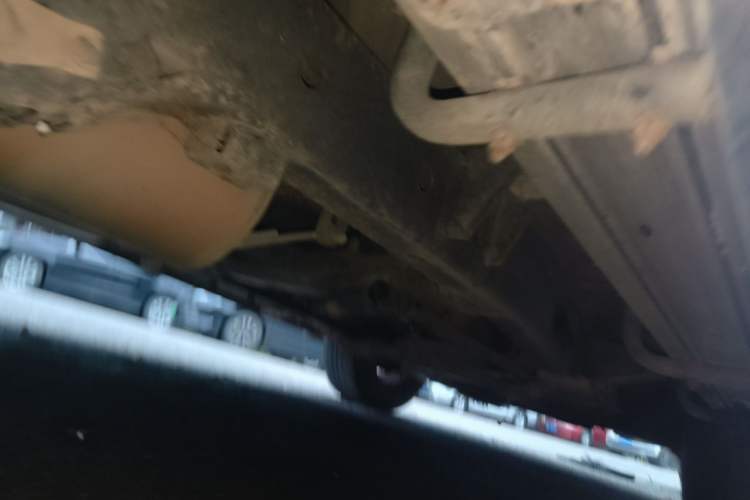 Used RELY X5 2011 2.0T Four-Wheel Drive Elite Version Chassis Rear Right