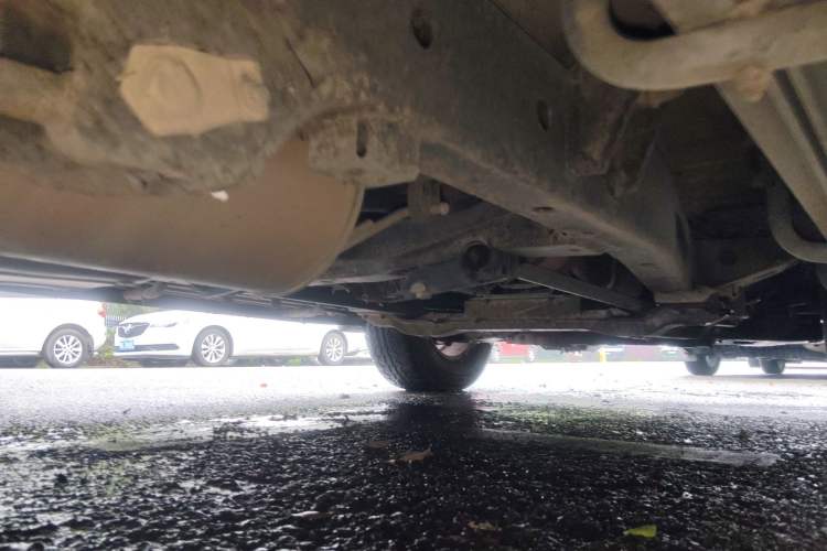 Used RELY X5 2011 2.0T Four-Wheel Drive Elite Version Chassis Rear Right