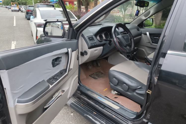 Used RELY X5 2011 2.0T Four-Wheel Drive Elite Version Driver Seat