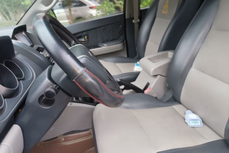 Used RELY X5 2011 2.0T Four-Wheel Drive Elite Version Left Front Seat