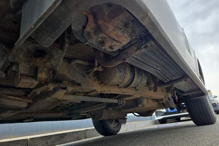 Used RELY X5 2011 2.0T Four-Wheel Drive Elite Version Chassis Front Left