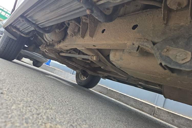 Used RELY X5 2011 2.0T Four-Wheel Drive Elite Version Chassis Rear Left