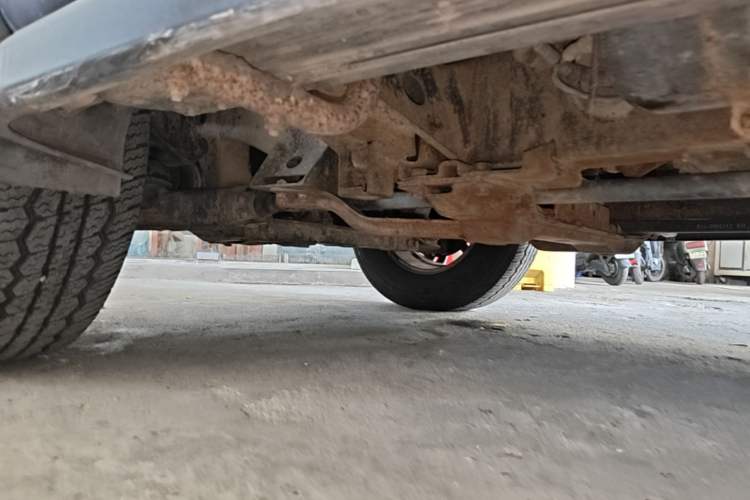 Used RELY X5 2011 2.0T Four-Wheel Drive Elite Version Chassis Front Left