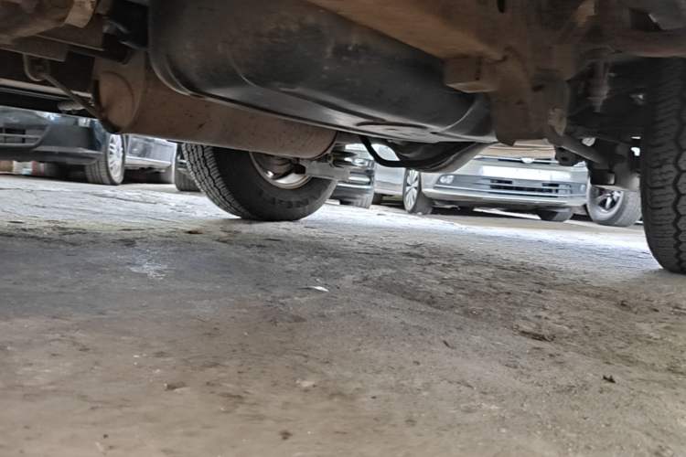 Used RELY X5 2011 2.0T Four-Wheel Drive Elite Version Chassis Rear Left