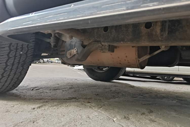 Used RELY X5 2011 2.0T Four-Wheel Drive Elite Version Chassis Rear Right
