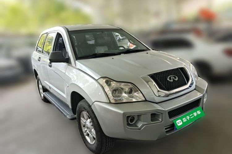 Used RELY X5 2011 2.0T Four-Wheel Drive Elite Version Front Right 45 Deg