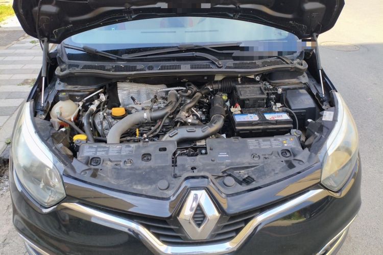 Used Renault Captur 2015 1.2T Automatic Comfort Edition Engine Bay