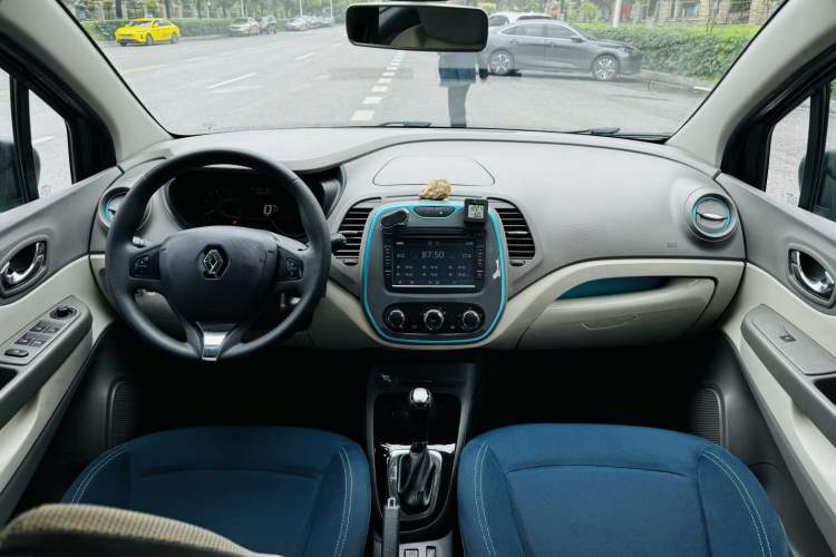 Used Renault Captur 2015 1.2T Automatic Standard Edition Exterior 1