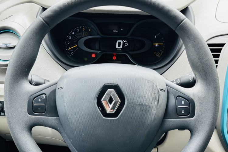 Used Renault Captur 2015 1.2T Automatic Standard Edition Exterior 5