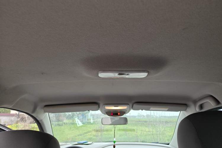 Used Renault Captur 2015 1.2T Automatic Standard Edition Headliner