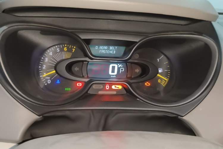 Used Renault Captur 2015 1.2T Automatic Standard Edition Instrument Cluster