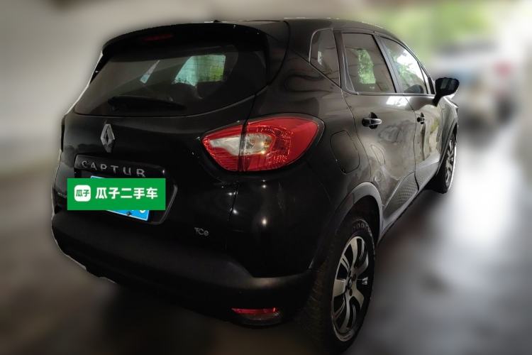 Used Renault Captur 2015 1.2T Automatic Standard Edition Rear Right 45 Deg