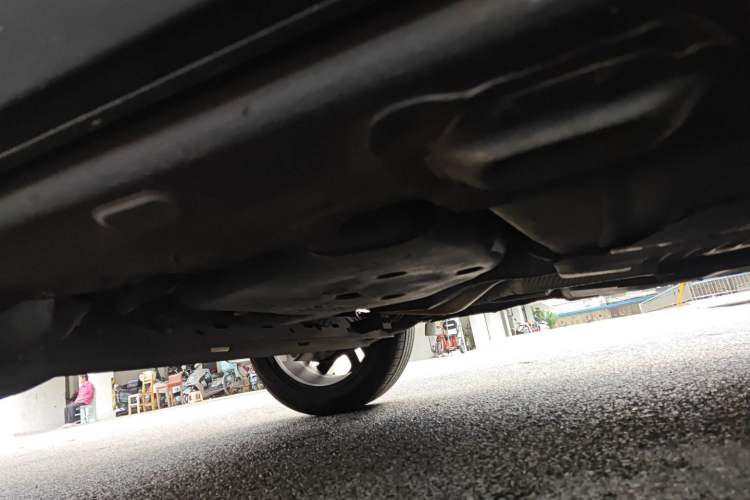 Used Renault Captur 2015 1.2T Automatic Comfort First Edition Chassis Rear Right