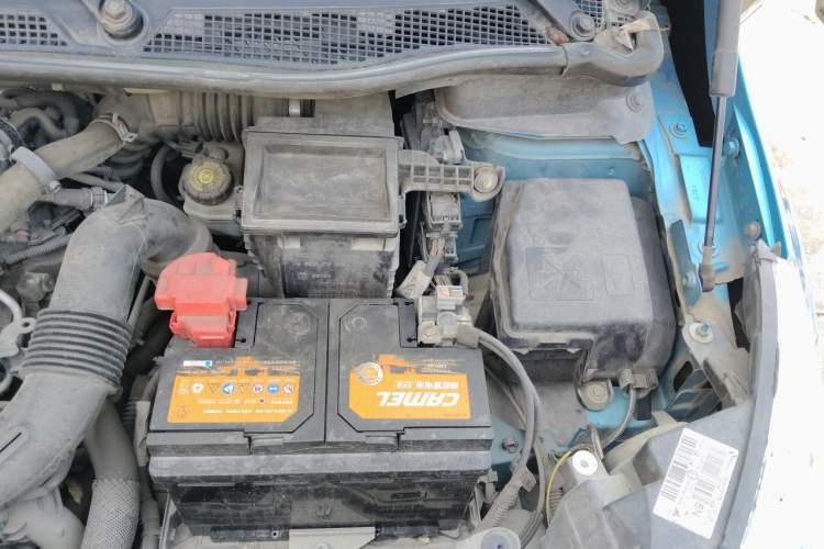 Used Renault Captur 2015 1.2T Automatic Comfort Edition Engine Bay Left