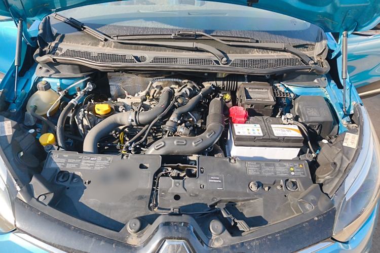 Used Renault Captur 2015 1.2T Automatic Comfort Edition Engine Bay