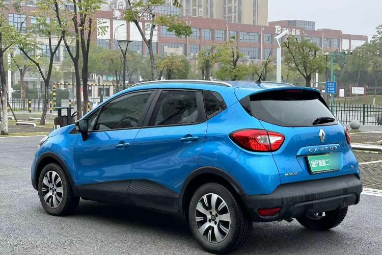 Used Renault Captur 2015 1.2T Automatic Standard Edition Exterior 3