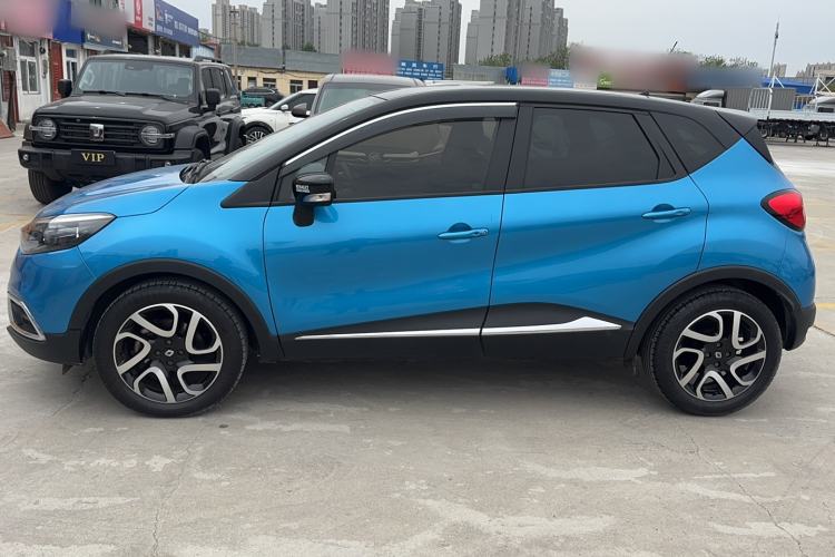 Used Renault Captur 2015 1.2T Automatic Comfort First Edition Exterior 4