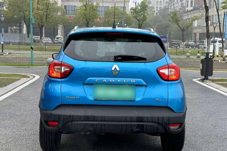 Used Renault Captur 2015 1.2T Automatic Standard Edition Exterior 5