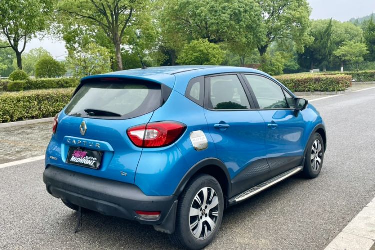 Used Renault Captur 2015 1.2T Automatic Standard Edition Exterior 6