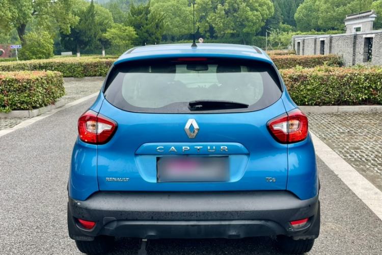 Used Renault Captur 2015 1.2T Automatic Standard Edition Exterior 7