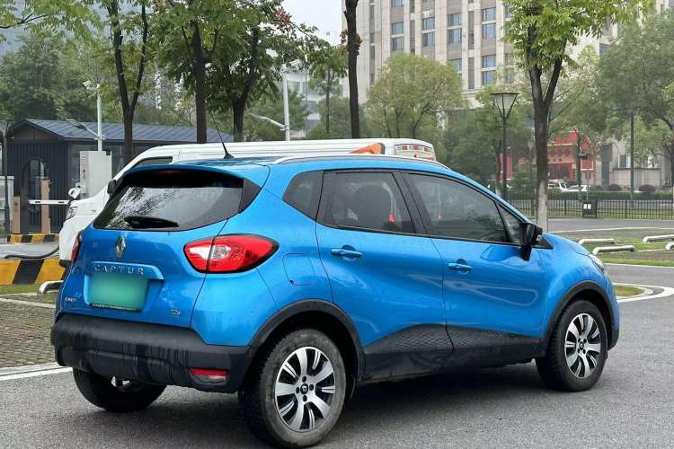 Used Renault Captur 2015 1.2T Automatic Standard Edition Exterior 7